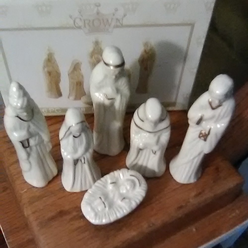 Mini Nativity Set/6-pc - Picture 10 of 13